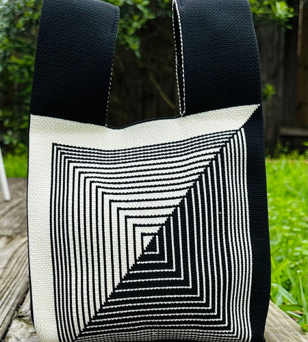 ClaudiaG Lizzie Satchel #103