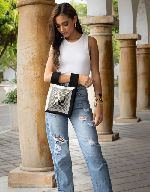 Load image into Gallery viewer, ClaudiaG Lizzie Satchel #103
